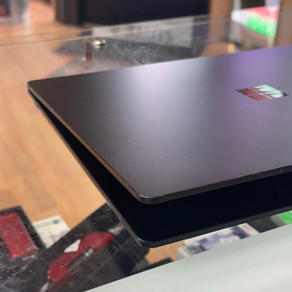 Microsoft Surface Laptop 13.5inch 3 i7/256gb/16gb ram